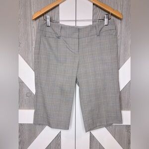 146. The Limited Drew Fit Plaid Dress Short Size 2 • Inseam 14 Rise 7
